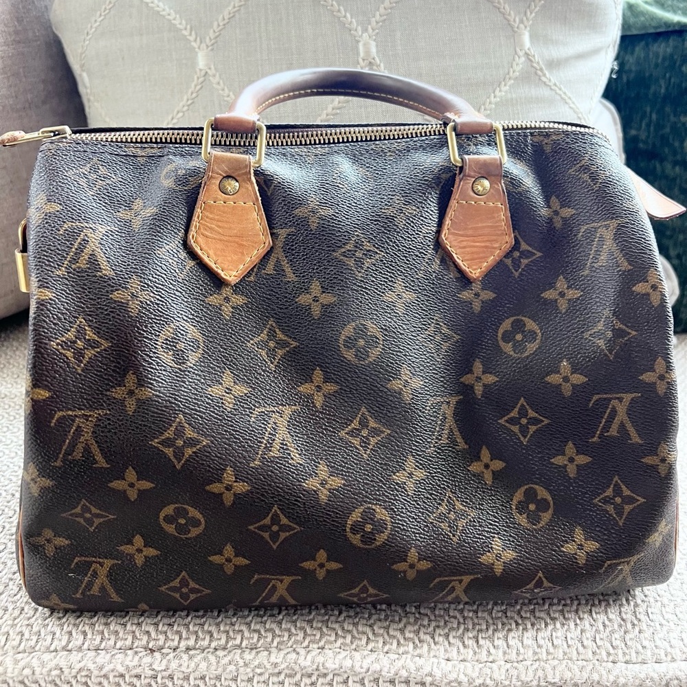 Louis Vuitton Speedy 30